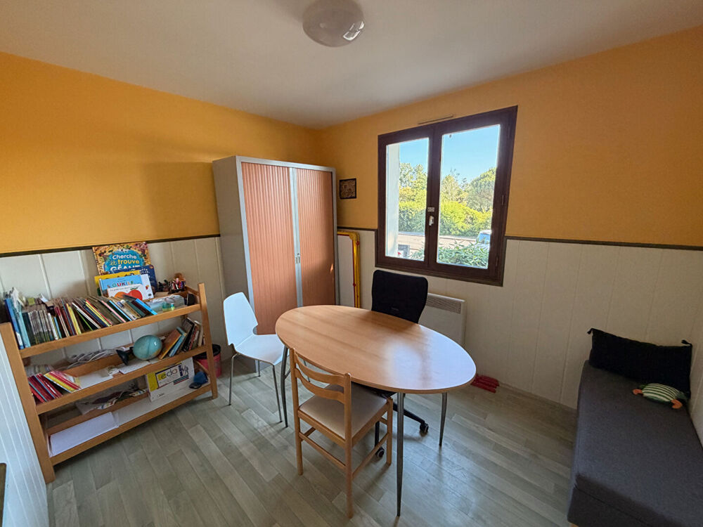 Maison Montaigu plain-pied 3 chambres