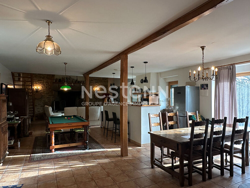 Longère en pierre, avec maison d'habitation 128 m² potentiel 170 m² et maison louée 85 m²