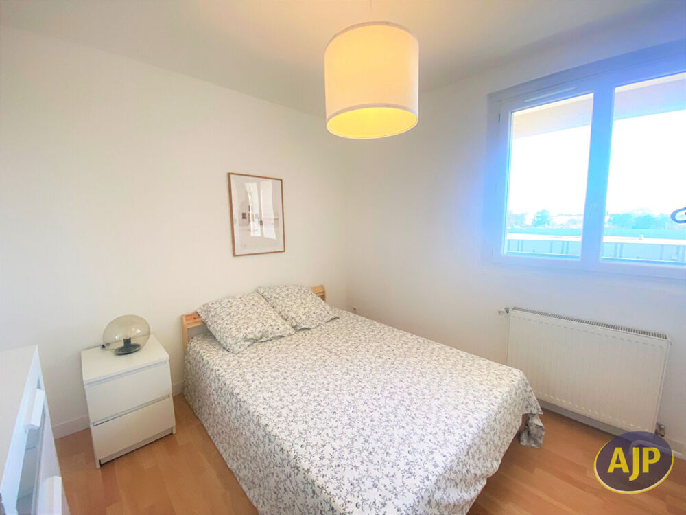Location Appartement Appartement Libourne 4 pièce(s) 72.19 m2 MEUBLE Libourne