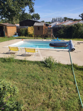  Maison � vendre 4 pi�ces 180 m�