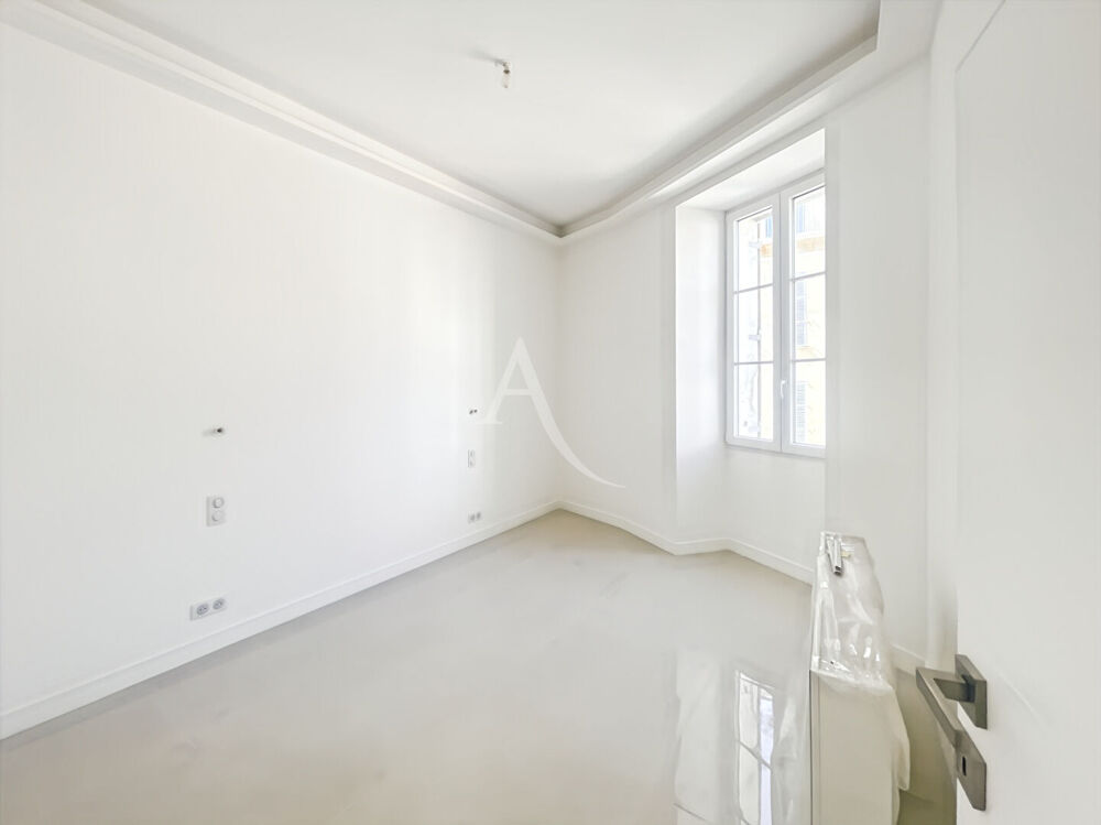 Vente Appartement 3 Pièces de 100 m2 - CANNES CENTRE - ADRESSE D'EXCEPTION Cannes
