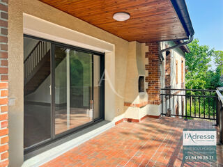  Maison  vendre 6 pices 