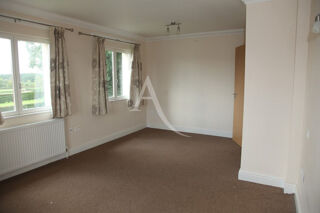  Maison  vendre 5 pices 165 m