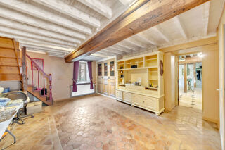  Villa � vendre 11 pi�ces 271 m�