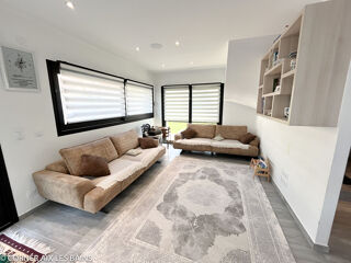  Maison � vendre 7 pi�ces 130 m�