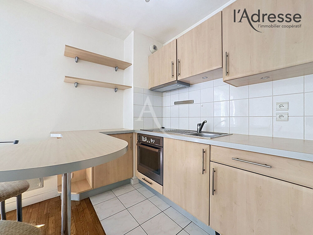 PUTEAUX/Domaine Lulli Studio de 39 m² avec cave