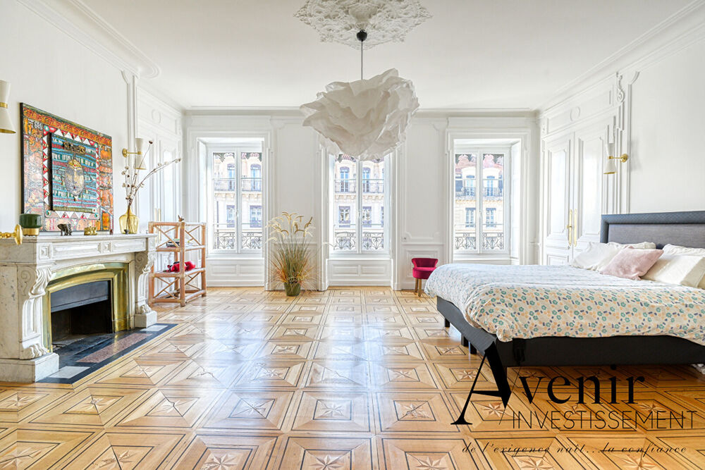 Vente Appartement COEUR PRESQU'ILE - APPARTEMENT DUPLEX  HAUSSMANIEN 216 m2 Lyon 2