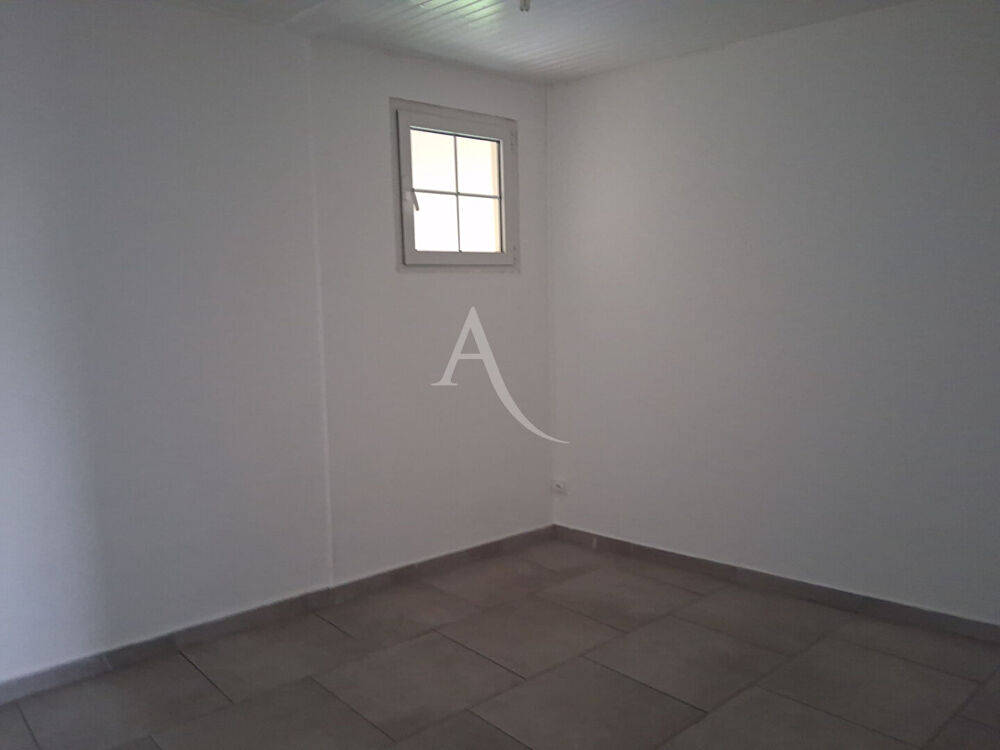 Location Appartement Appartement Saint Esprit 3 pièces 67.79 m2 Saint esprit