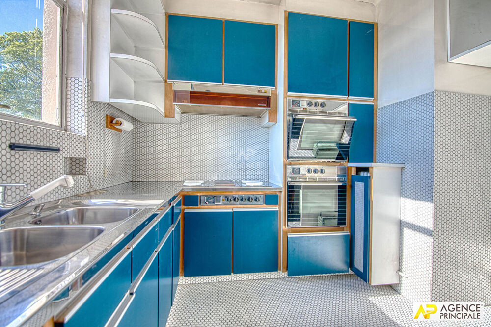 � vendre  Appartement Versailles (78000)