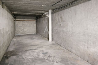  Parking / Garage à vendre 27 m²