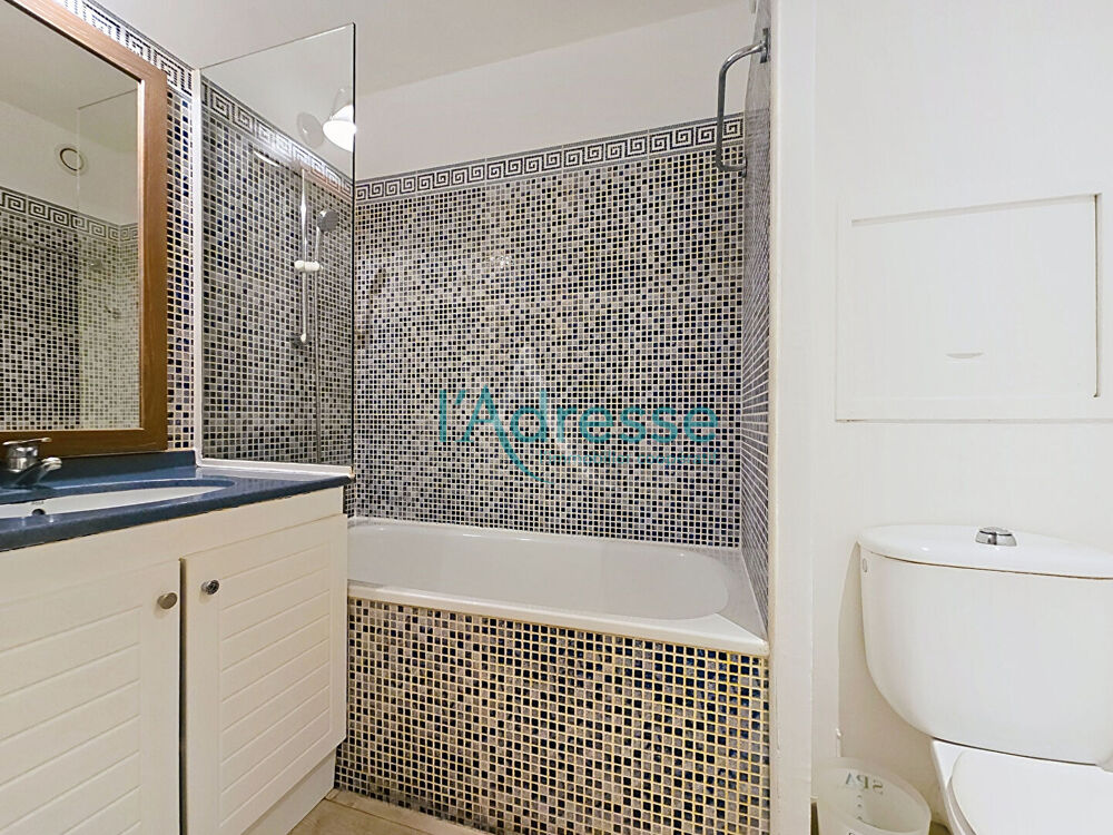 Vente Appartement DERNIER ETAGE 2 pièces 28m2 avec Parking! Cannes