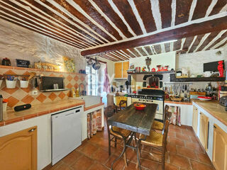  Maison  vendre 9 pices 198 m