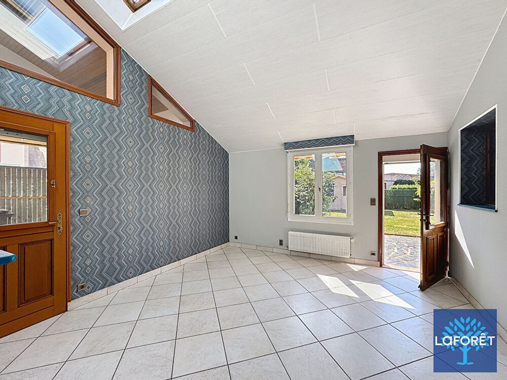 Location Maison Charmante maison en briques de 118 M2 au coeur d'un village Bernay