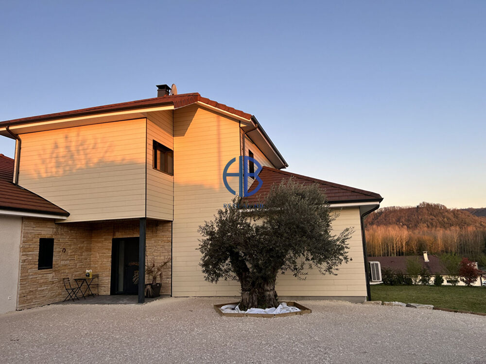 � vendre  Villa Br�gnier-Cordon (01300)