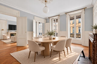  Appartement à vendre 5 pièces 153 m²