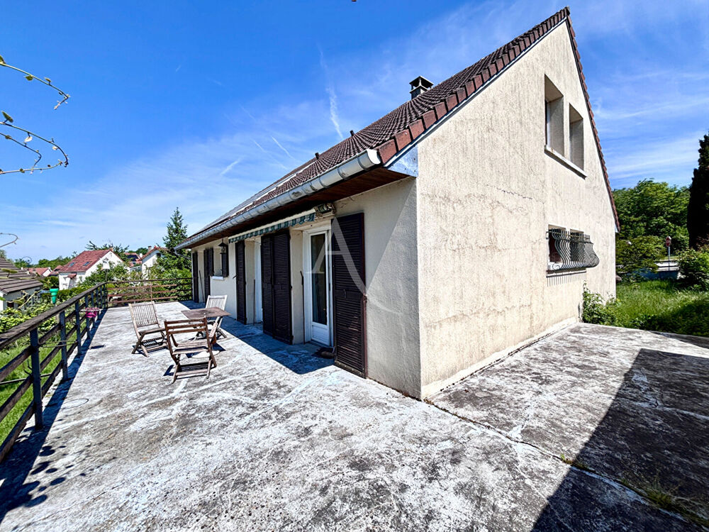 Vente Maison Maison Monthyon 8 pièces - 6 chambres - terrasse - sous sol - Monthyon
