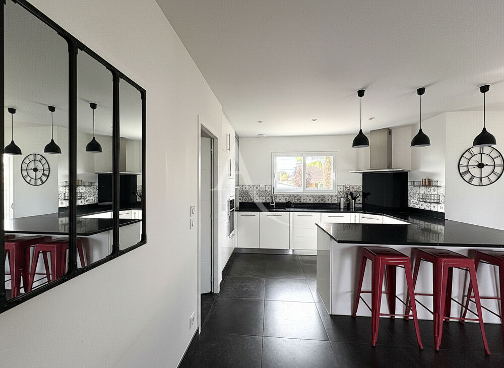 Vente Maison Maison Chailles 5 pièce(s) 126 m2 Chailles