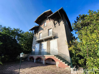  Maison � vendre 7 pi�ces 200 m�