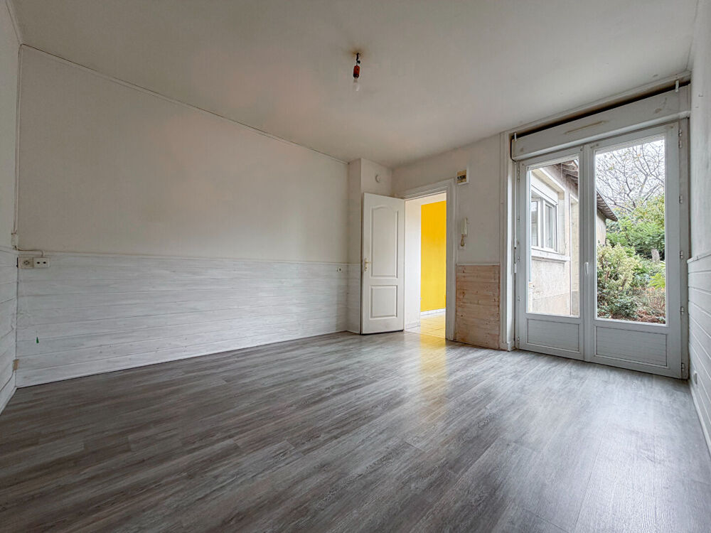 Vente Appartement A VENDRE - Appartement 4 pièces de 69 m² avec jardin - Angers - Quartier Pont Noir / Gare - Division possible Angers