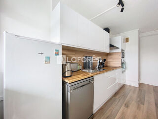  Appartement � vendre 5 pi�ces 77 m�