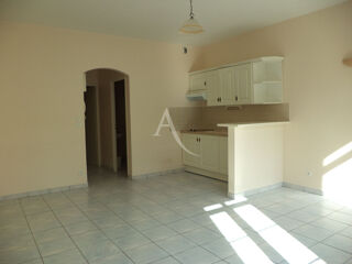  Immeuble � vendre 10 pi�ces 203 m�