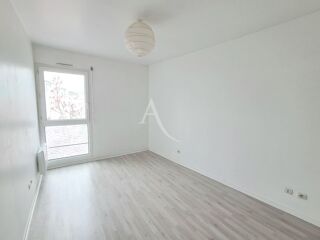  Appartement � louer 3 pi�ces 68 m� Nantes