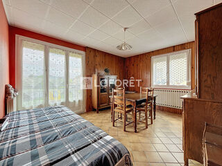  Maison  vendre 7 pices 133 m