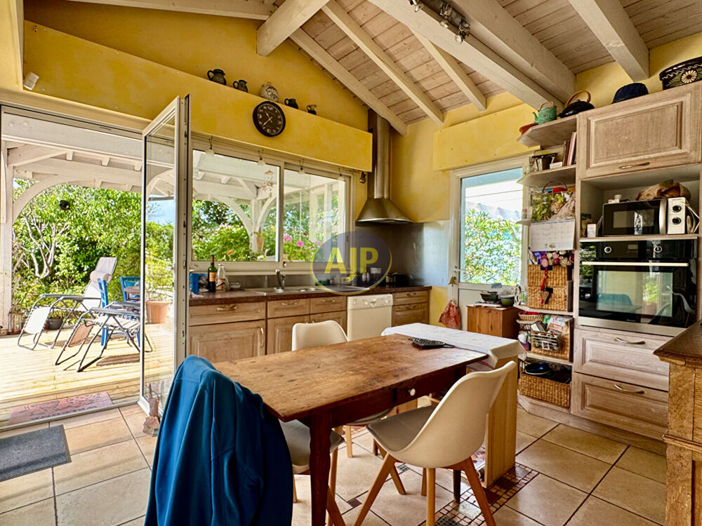 Vente Maison LABENNE BOURG - VILLA FAMILIALE 7 PIECES - DOUBLE GARAGE - DEPENDANCE T3 Labenne