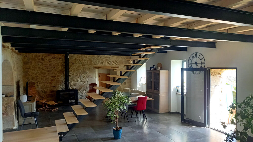 à vendre  Maison Figeac (46100)