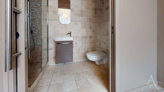  Appartement à vendre 7 pièces 195 m²