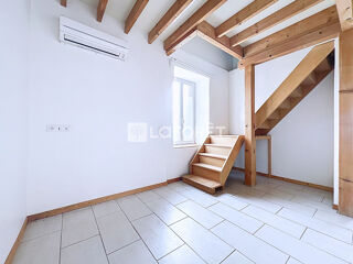  Immeuble � vendre 244 m�