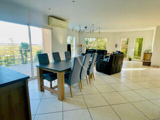  Maison � vendre 7 pi�ces 220 m�