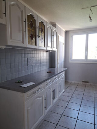  Appartement � vendre 4 pi�ces 73 m�