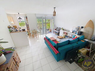  Appartement à louer 2 pièces 45 m²