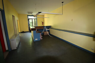  Maison � vendre 10 pi�ces 296 m�