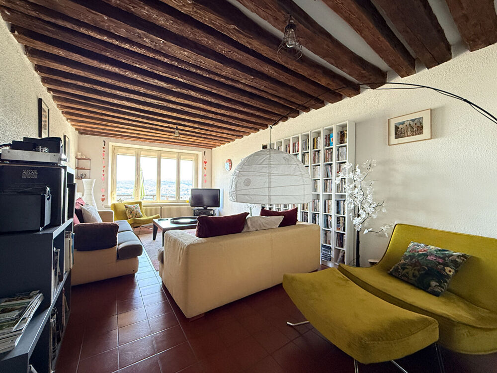 MAISON MONTAIGU - 7pc/4ch/1sdb/2wc - 173.27 m²
