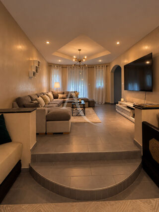  Maison à vendre 6 pièces 165 m²