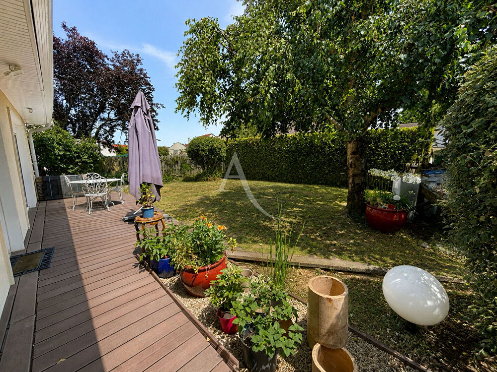 Maison 8 pièces 160 m² · à Coueron · 160 m² · 359 040 €