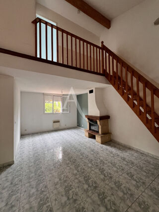 Maison à louer 5 pièces 85 m²