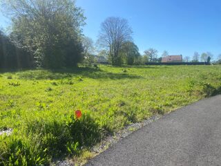  Terrain  vendre 700 m