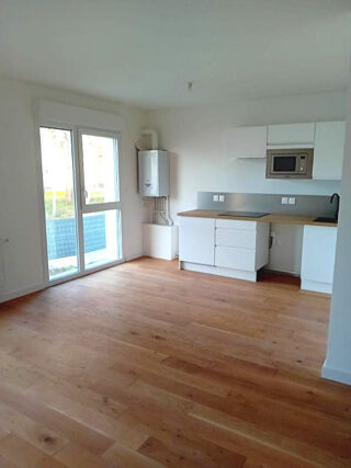  Appartement à louer 1 pièce 33 m²
