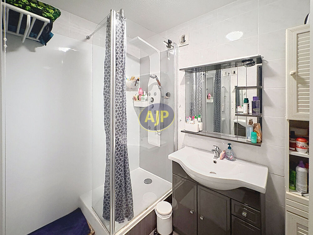 Location Appartement Appartement T2 à louer au rez-de-chaussée à Mérignac - Capeyron Merignac