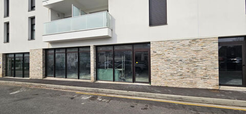 LOCAL COMMERCIAL 128m&sup2;  / VILLENAVE D'ORNON 2200 33140 Villenave d ornon
