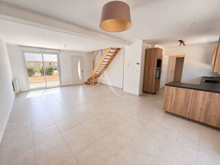  Maison à louer 5 pièces 101 m²