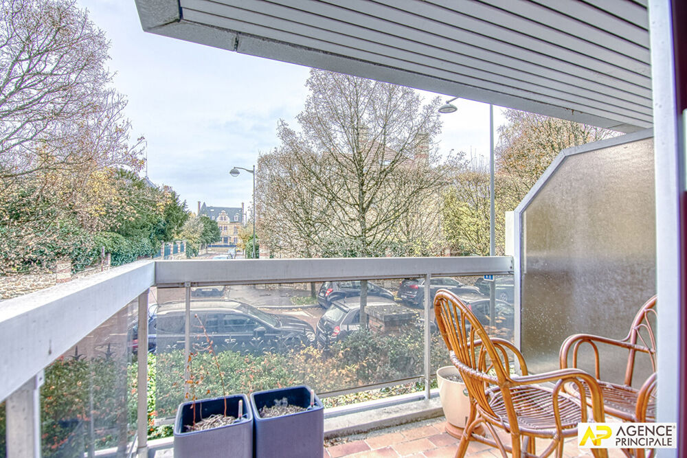Vente Appartement Versailles Glatigny - Appartement 4 pièces 98 m² 1er étage avec ascenseur, balcon, cave et box Versailles