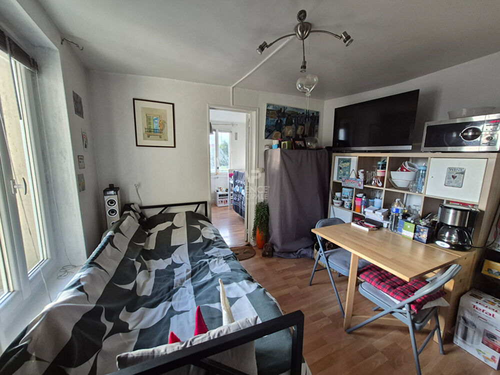 Vente Appartement Appartement Saint Germain En Laye 2 pièces26.44 m2 Saint germain en laye