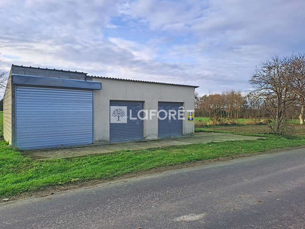 Vente Terrain Terrain constructible de 536 m2 avec 3 garages Falaise