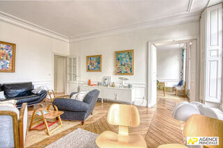  Appartement à vendre 5 pièces 131 m²