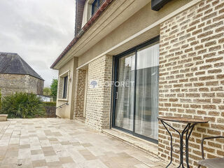  Maison � vendre 9 pi�ces 210 m�