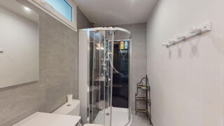  Immeuble � vendre 8 pi�ces 150 m�